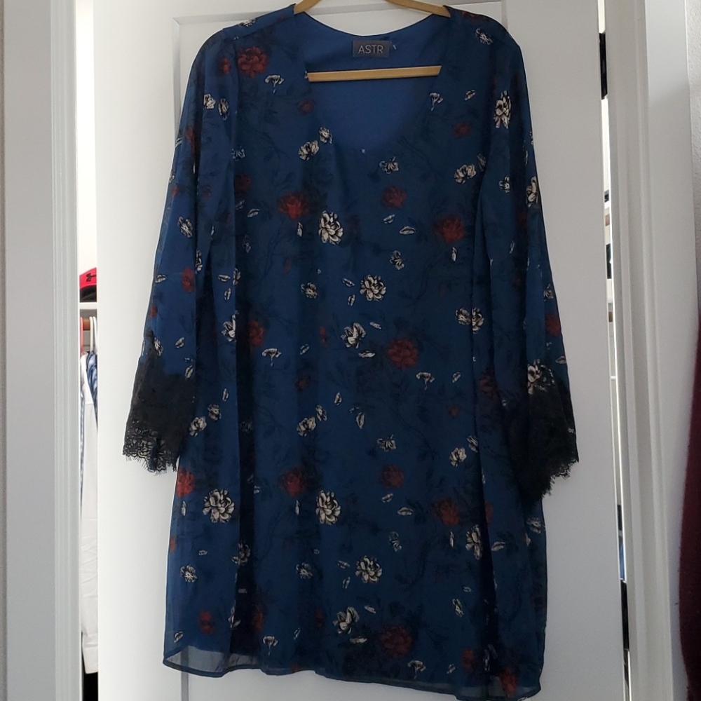 Women's dress